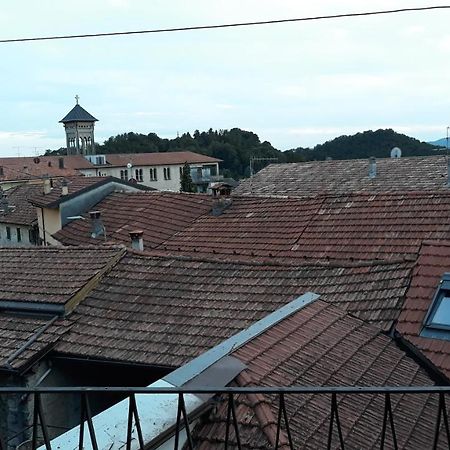 Appartamento Incantevole Ad Armeno Buitenkant foto
