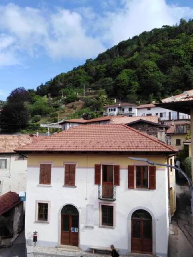 Appartamento Incantevole Ad Armeno Buitenkant foto